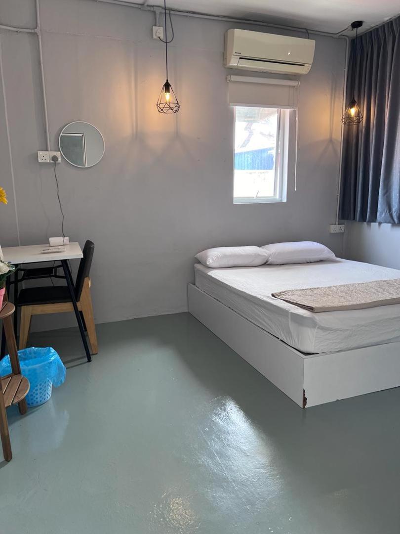 Sunshine House Hotel George Town Bagian luar foto